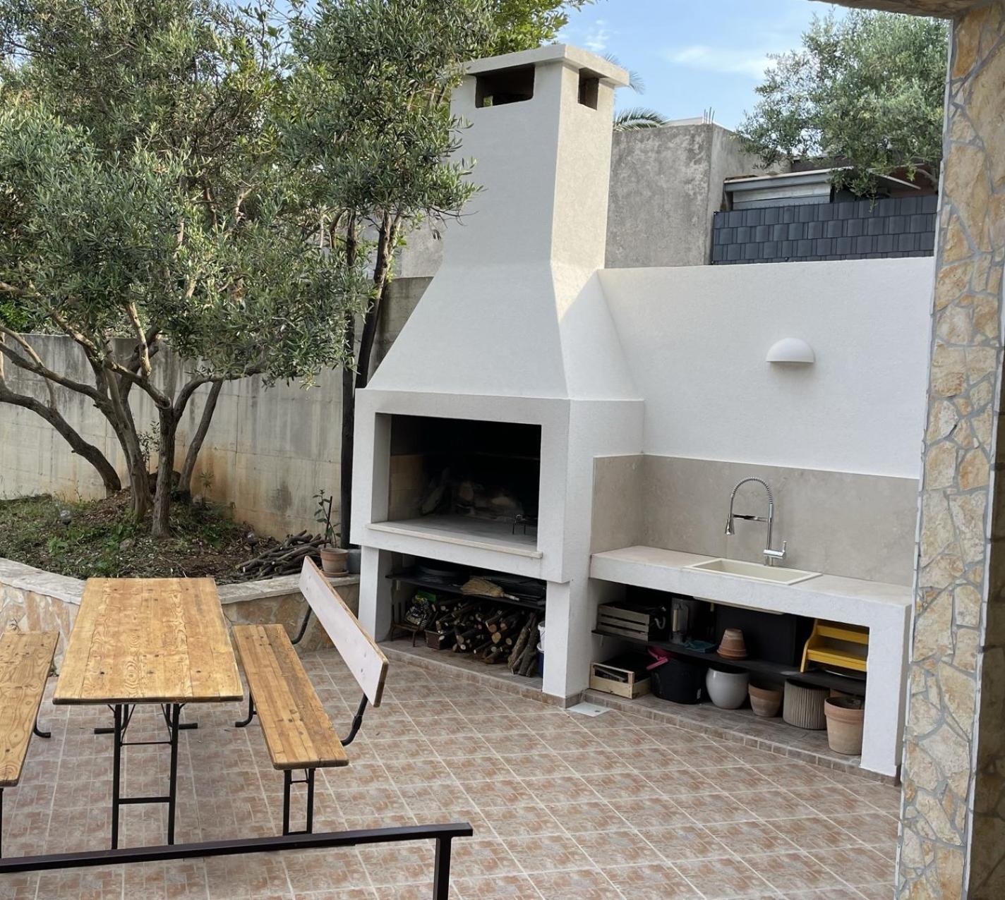 Apartment Jakasa Trogir Exteriör bild
